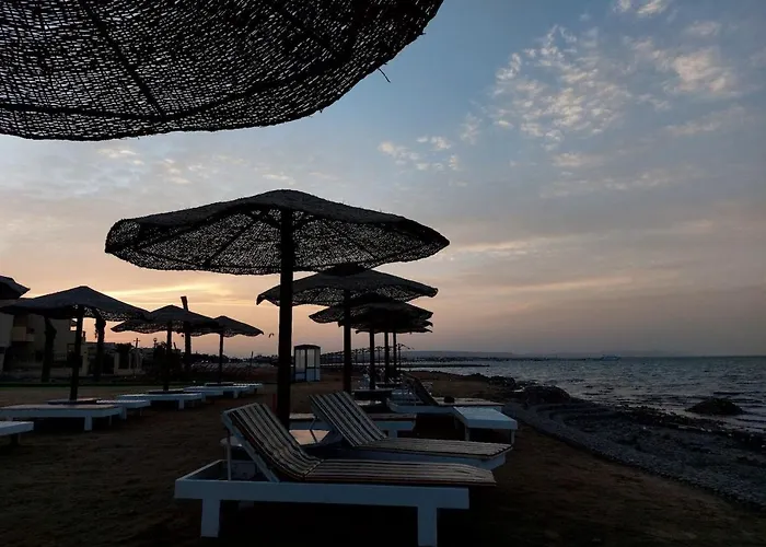 Fanadir Bay Resort, In Hurghadana * الغردقة